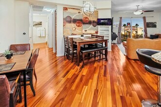 38 E Serene Ave in Las Vegas, NV - Building Photo - Building Photo