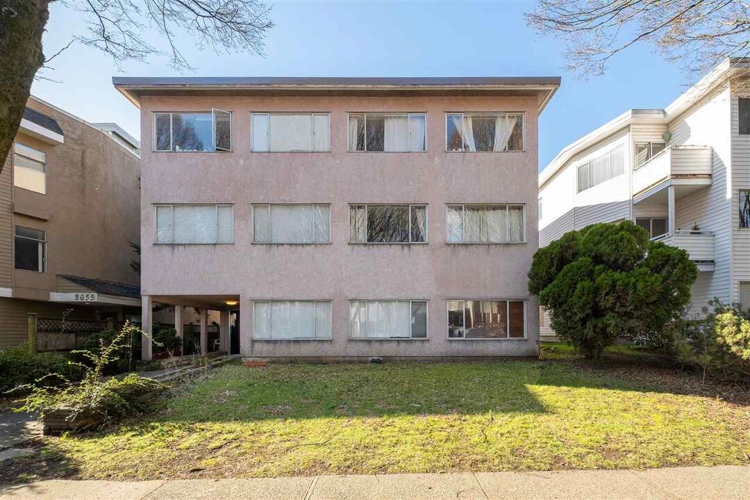 8645 Fremlin St in Vancouver, BC - Building Photo