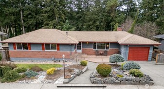 1626 Huson Dr in Tacoma, WA - Building Photo