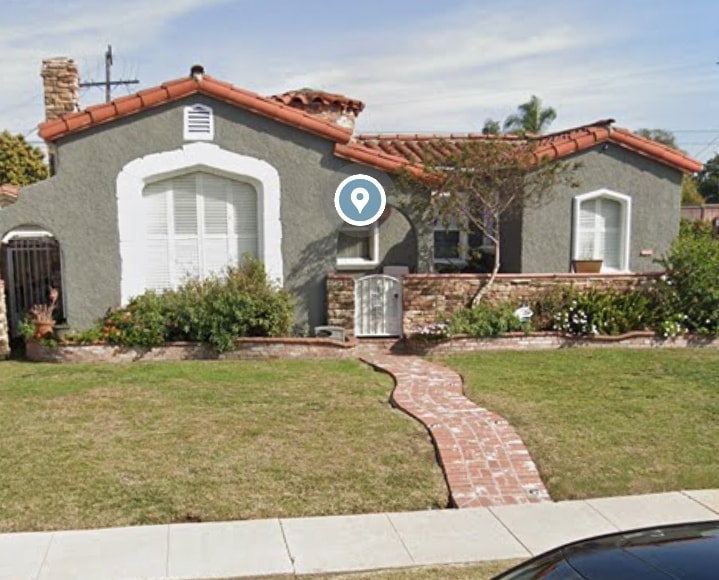 7530 Dalton Ave in Los Angeles, CA - Building Photo