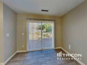 11 Peridot Pl in Durham, NC - Foto de edificio - Building Photo