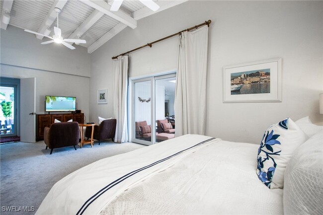 property at 359 2nd Ave N