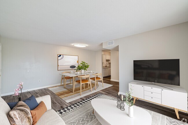 Blue Ridge Apartments