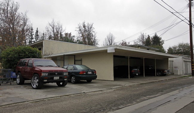 Starlite Apartments in Upland, CA - Building Photo - Building Photo