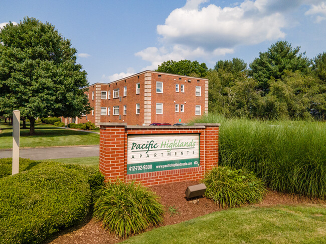 Pacific Highlands Apartments