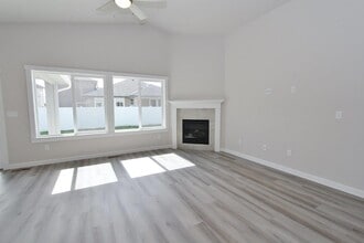 1669 Kayak Rd in Emmett, ID - Building Photo - Building Photo