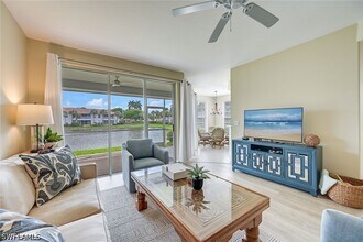 2230 Arielle Dr in Naples, FL - Building Photo - Building Photo