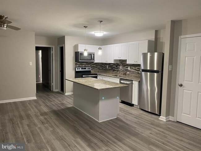 property at 6220 Edsall Rd