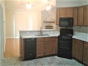 12407 Hatton Chase Ln E in Jacksonville, FL - Building Photo - Building Photo