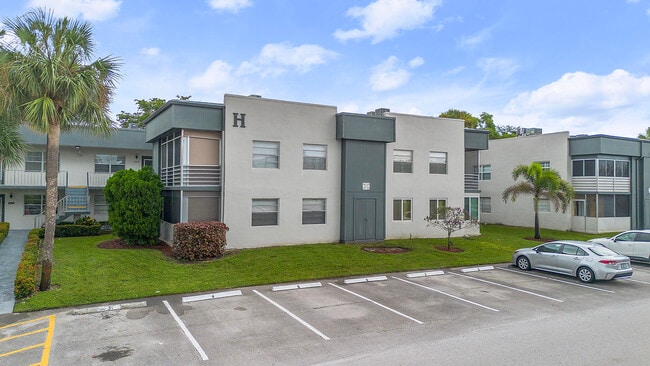 339 Normandy Ln