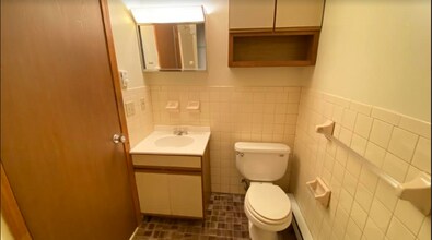 610 Kings Rd-Unit -1 in Schenectady, NY - Foto de edificio - Building Photo