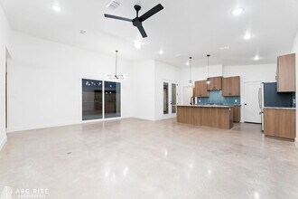 4523 22nd Pl in Lubbock, TX - Building Photo - Building Photo