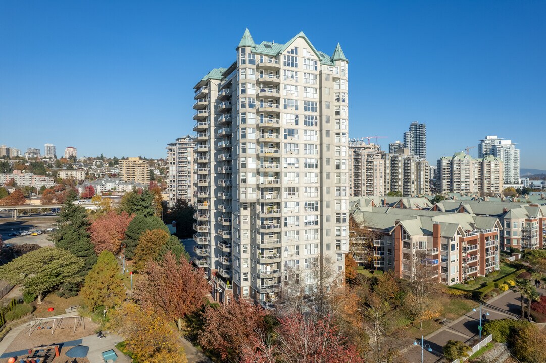 the Promenade in New Westminster, BC - Building Photo