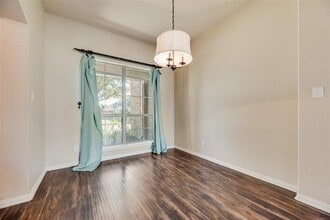 1010 Newington Circle in Forney, TX - Building Photo - Building Photo