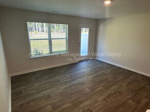 8515 Beckett Chase Wy in Raleigh, NC - Building Photo - Building Photo
