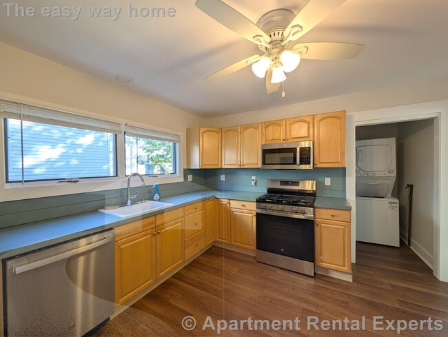 12 Electric Ave in Somerville, MA - Building Photo - Building Photo