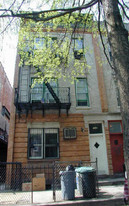 1326 41st St Apartments