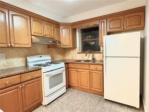 1828 79th St in Brooklyn, NY - Building Photo - Building Photo