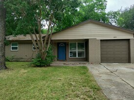 604 Driftwood in Denton, TX - Building Photo