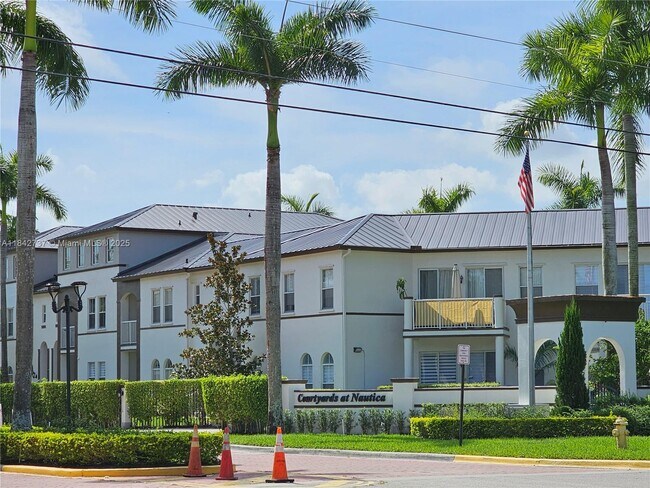 4321 SW 160th Ave in Miramar, FL - Building Photo - Building Photo