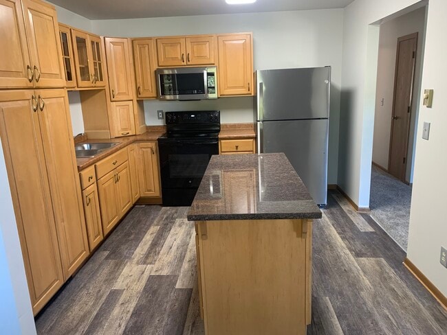 930 Iowa Ave, Unit 5