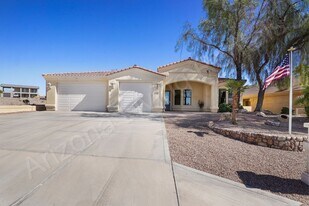 2620 Vía Palma in Lake Havasu City, AZ - Building Photo