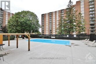 1465-1465 Baseline Rd in Ottawa, ON - Building Photo - Building Photo