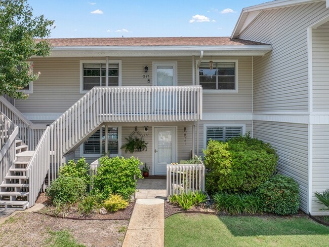 property at 1100 Shoreline Dr