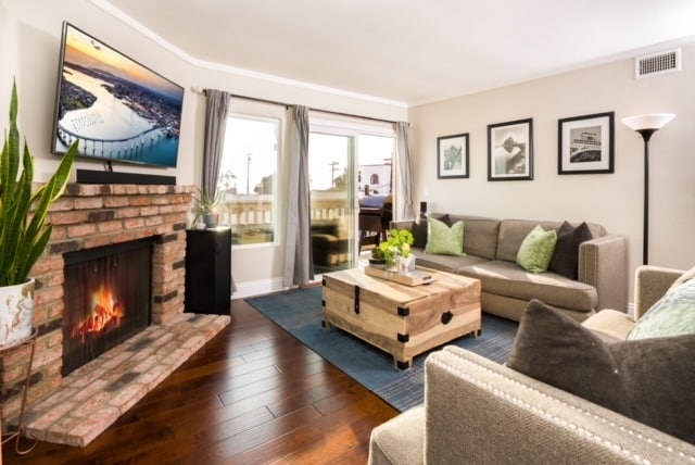 property at 2319 Curlew St
