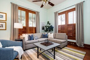 664 Arlington Pl in Macon, GA - Building Photo