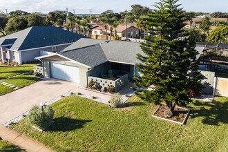 141 Beau Rivage Dr in Ormond Beach, FL - Building Photo - Building Photo