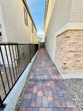 8341 Caldera Hls Ave in Las Vegas, NV - Building Photo - Building Photo