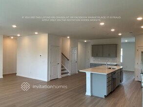 125 Glacier Wy in La Vergne, TN - Building Photo - Building Photo