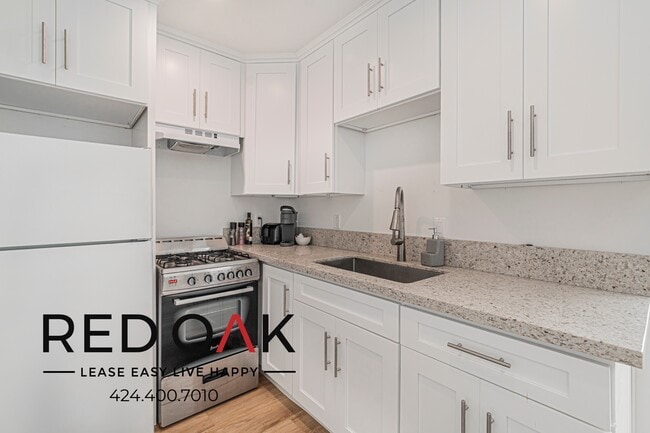 4725 W 18th St in Los Angeles, CA - Building Photo - Building Photo