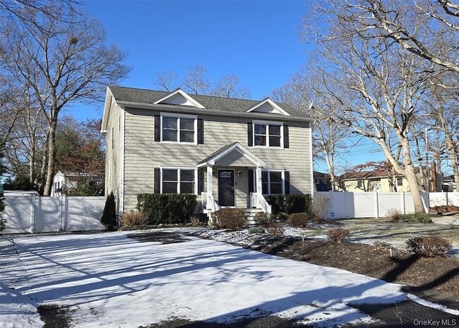 property at 100 Lake Promenade