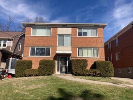 3150 Schubert Ave, Unit Apt. #3 in Cincinnati, OH - Building Photo