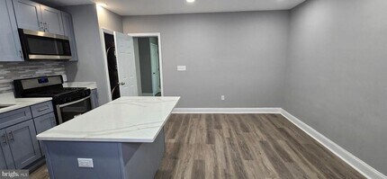 405 34th St SE in Washington, DC - Building Photo - Building Photo
