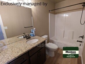 927 E Loma Dr in Pueblo West, CO - Building Photo - Building Photo
