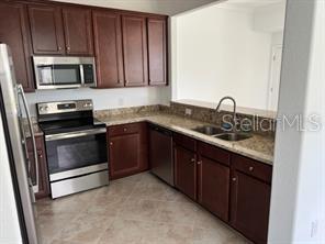 20443 Lagente Cir in Venice, FL - Building Photo - Building Photo