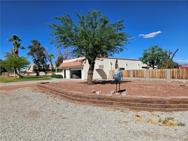 7098 Kaiser Dr in Mohave Valley, AZ - Building Photo - Building Photo