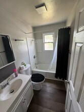 1 Pequot St in Joliet, IL - Foto de edificio - Building Photo