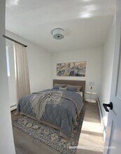 740 E 7th St, Unit 1 in Boston, MA - Foto de edificio - Building Photo