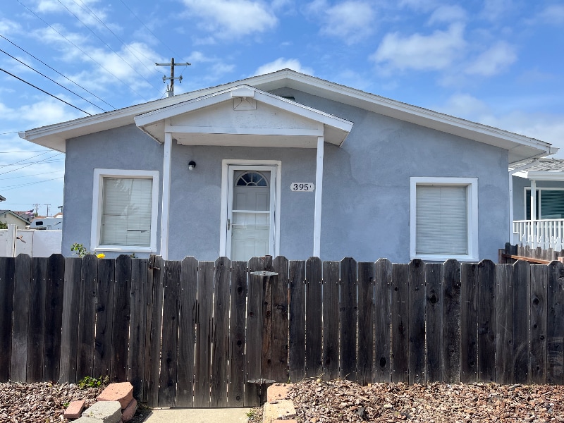 395 San Joaquin St in Morro Bay, CA - Building Photo