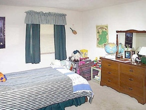 Graydon Apartments in Endicott, NY - Building Photo - Interior Photo