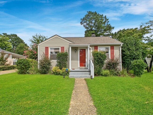 property at 10 Arlington Dr