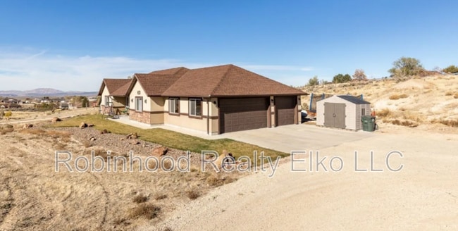963 Alpine Dr in Spring Creek, NV - Building Photo - Building Photo