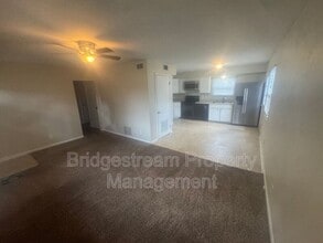 1587 Garwood Dr in Dayton, OH - Building Photo - Building Photo