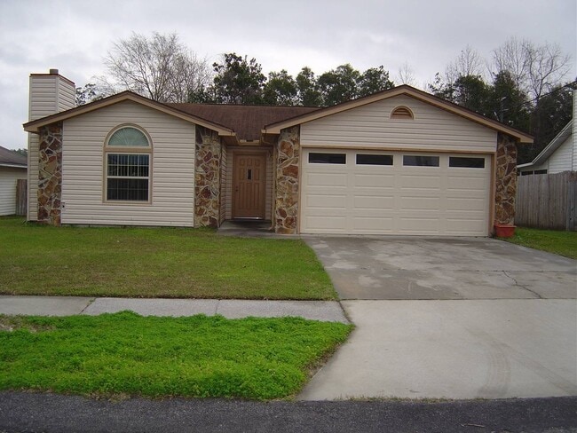property at 406 Lacosta Ave