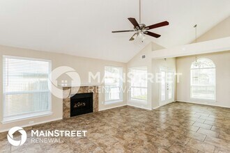 908 Galaxy Dr in Arlington, TX - Foto de edificio - Building Photo