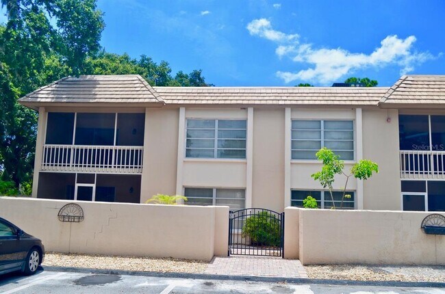 property at 3360 S Osprey Ave